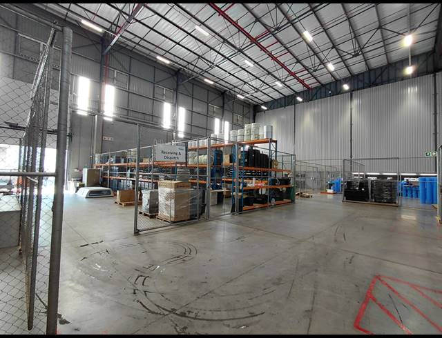2,016M² WAREHOUSE TO LET IN POMONA